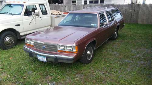 1990 Ford LTD Crown Victoria Wagon - cars & trucks - by owner -... for sale in Watervliet, NY