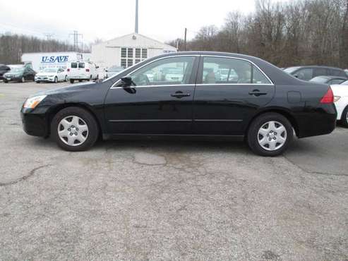 2006 Honda Accord LX - cars & trucks - by dealer - vehicle... for sale in Youngstown, OH