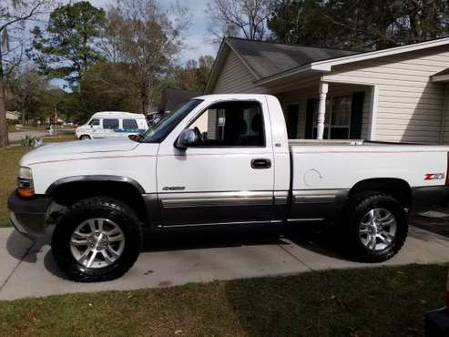 2000 Chevy Silverado LS Z71 4x4 - cars & trucks - by owner - vehicle... for sale in Goose Creek, SC