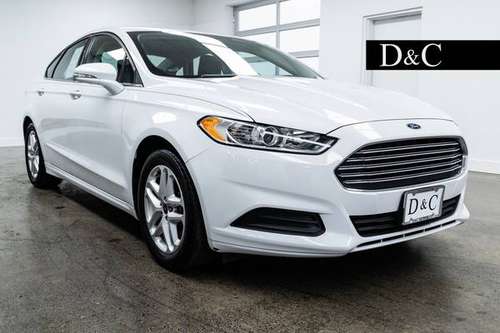 2014 Ford Fusion SE Sedan - cars & trucks - by dealer - vehicle... for sale in Milwaukie, OR