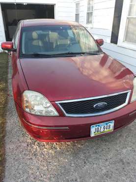 06 Ford Five Hundred - cars & trucks - by owner - vehicle automotive... for sale in Ames, IA