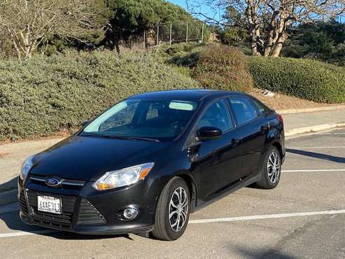 2012 Ford Focus SE - cars & trucks - by owner - vehicle automotive... for sale in Santa Barbara, CA