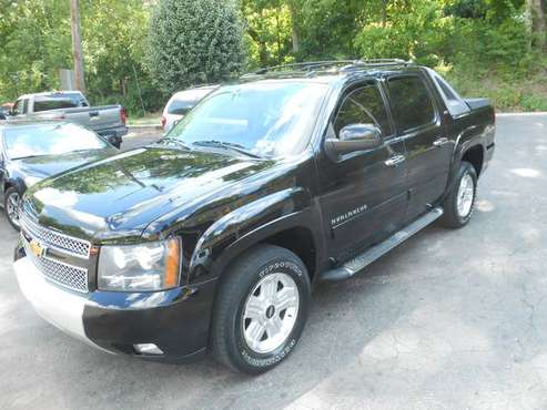 2012 CHECY AVALANCHE 4X4 LT - cars & trucks - by dealer - vehicle... for sale in Pittsburgh, PA