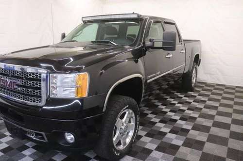 2014 GMC SIERRA 2500 DENALI - cars & trucks - by dealer - vehicle... for sale in Akron, WV