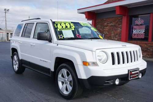 2012 JEEP PATRIOT LATITUDE ** CLEAN CARFAX * SUPER NICE * WARRANTY... for sale in Louisville, KY