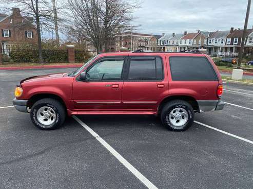 1999 Ford Explorer 4x4 - cars & trucks - by owner - vehicle... for sale in Baltimore, MD