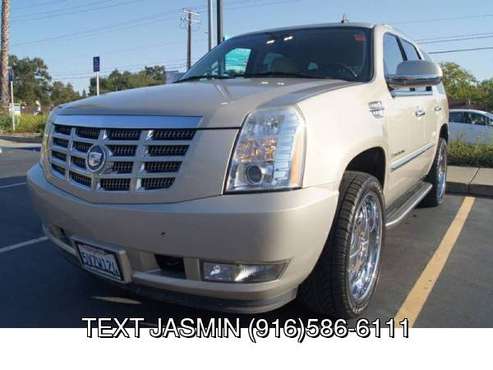 2007 Cadillac Escalade Base AWD LOW 89K MILES LOADED WARRANTY with for sale in Carmichael, CA