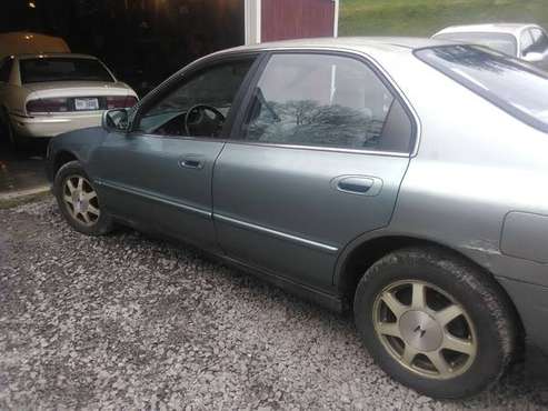 1994 Honda CIVIC - cars & trucks - by dealer - vehicle automotive sale for sale in Martins Ferry, WV