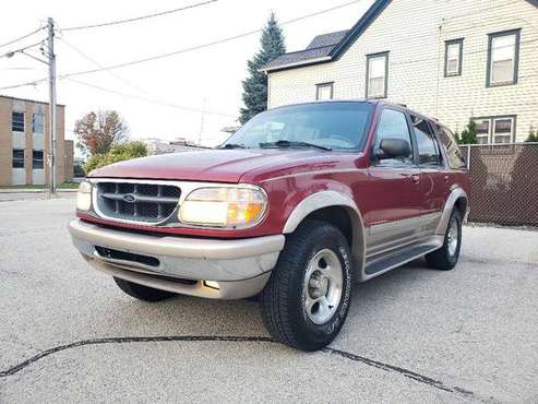 1999 Ford Explorer Eddie Bauer 4X4 Low Miles Leather and Loaded for sale in Kenosha, WI