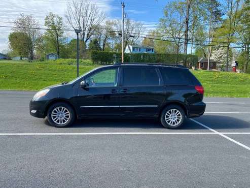 2009 Toyota Sienna XLE AWD Limietd for sale in Wappingers Falls, NY