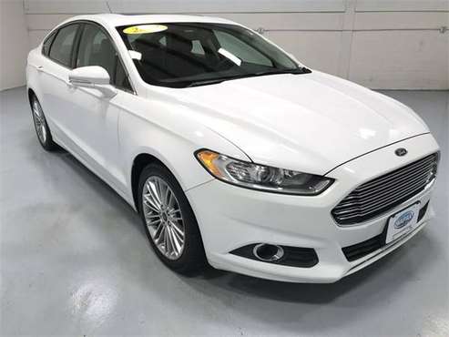 2014 Ford Fusion SE with - cars & trucks - by dealer - vehicle... for sale in Wapakoneta, IN