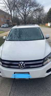 2013 VW Tiguan - cars & trucks - by owner - vehicle automotive sale for sale in Mount Prospect, IL