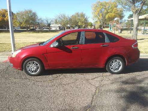 2008 Ford Focus SE - cars & trucks - by owner - vehicle automotive... for sale in Las Cruces, NM