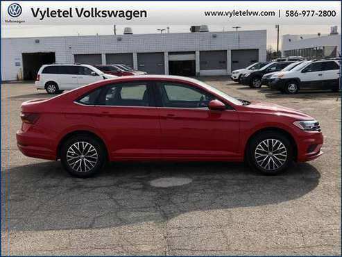 2019 Volkswagen Jetta sedan SE Auto w/ULEV - Volkswagen Tornado Red for sale in Sterling Heights, MI