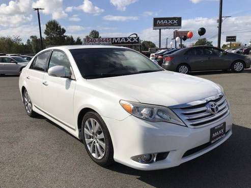 2011 Toyota Avalon Limited for sale in PUYALLUP, WA