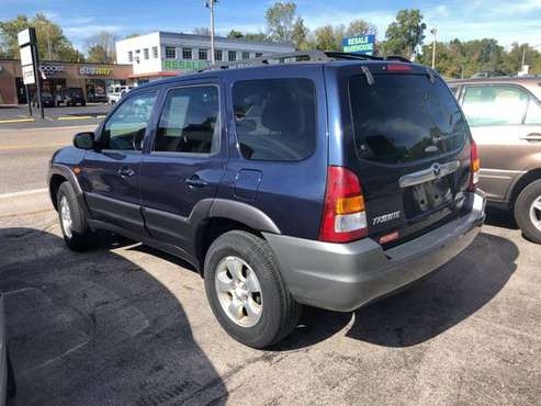 2004 Mazda Tribute $750 down buyhere payhere super easy finiance no c for sale in Crystal City, MO