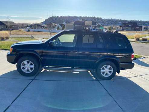 2001 Nissan Pathfinder - cars & trucks - by owner - vehicle... for sale in Billings, MT