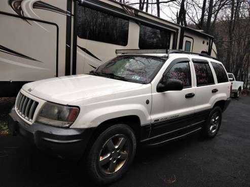 04 grand cherokee 6cyl. /Remote start - 171k - cars & trucks - by... for sale in Newburgh, NY