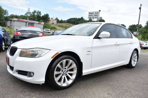 2011 BMW 328i XDrive White AWD Navigation Very Clean &Nice Looking Car for sale in Cloverdale, VA