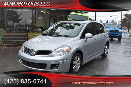 **2009** NISSAN VERSA SL AUTO. LOW MILES, EXTRA CLEAN GREAT MPG! for sale in Lynnwood, WA