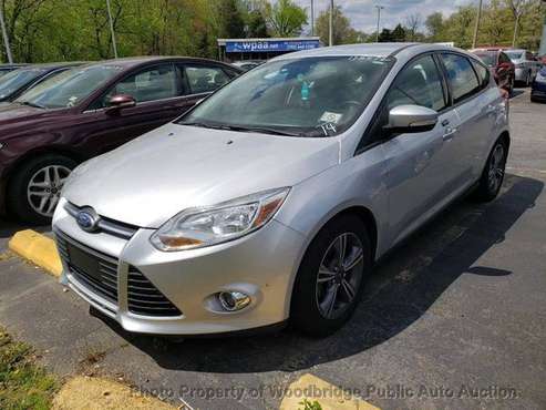 2014 Ford Focus 5dr Hatchback SE Silver - - by for sale in Woodbridge, District Of Columbia