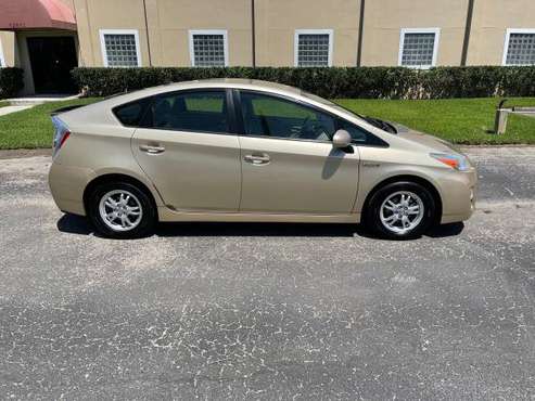 2011 Toyota Prius 4 No Accidents 86k mi NO DEALER FEES! - cars & for sale in SAINT PETERSBURG, FL