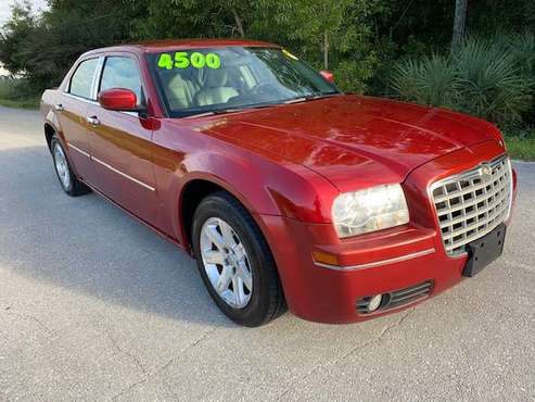 2007 CHRYSLER 300 - cars & trucks - by owner - vehicle automotive sale for sale in Fort Myers, FL