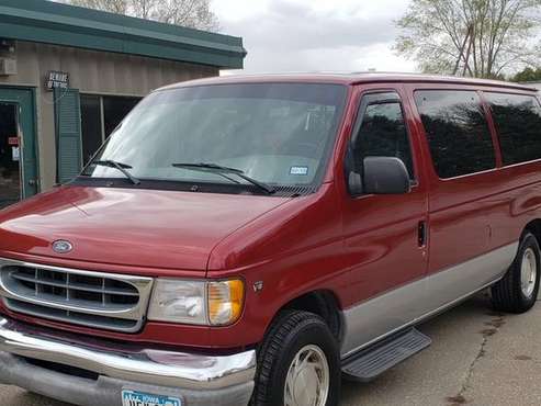 Texas Ford E-150 Van for sale in West Branch, IA