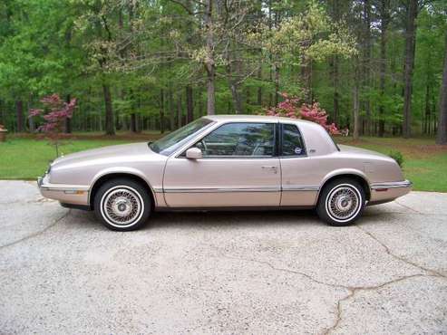 1991 Buick Riviera! Low Miles! By owner! for sale in Fayetteville, GA