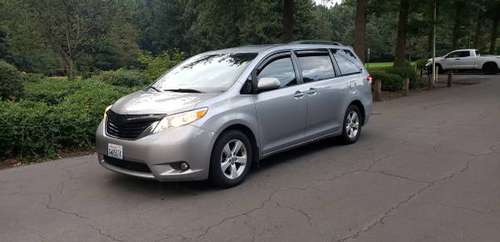 2012 Toyota Sienna LE 3.5L 95K for sale in Vancouver, OR