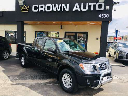 2014 Nissan Frontier SV Crew Cab 4WD 105K Clean Title Clean Carfax for sale in Englewood, CO