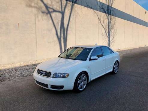 2004 Audi S4 Quattro -- DESIRABLE 6 Spd Manual ** SUNROOF **... for sale in Madison, WI