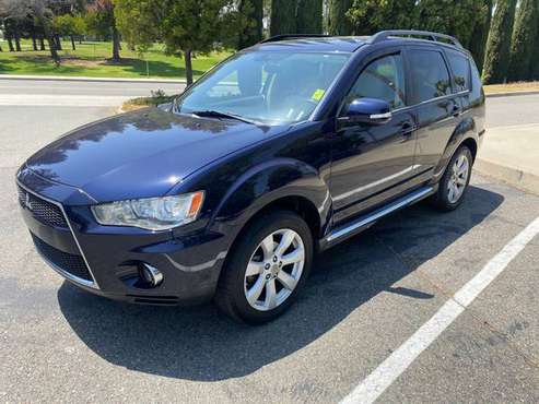 2010 Mitsubishi Outlander XLS - - by dealer - vehicle for sale in Whittier, CA
