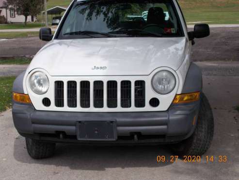 2007 Jeep Liberty - cars & trucks - by owner - vehicle automotive sale for sale in Reedy, WV