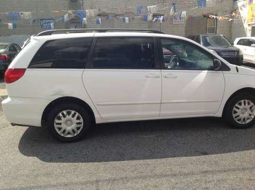 2006 Toyota Sienna Le - cars & trucks - by owner - vehicle... for sale in perth amboy, NJ