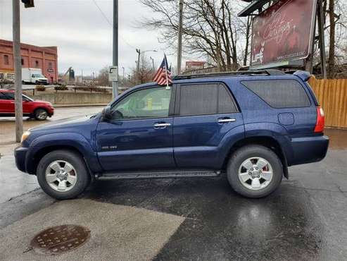2006 Toyota 4Runner SR5 4WD 1 Owner - - by dealer for sale in Decatur, IL