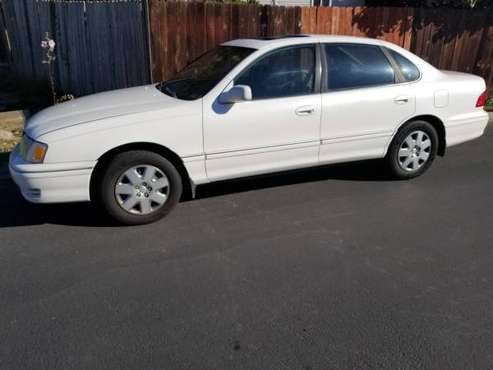 SOLD!!!98' Toyota Avalon XL - cars & trucks - by owner - vehicle... for sale in Salinas, CA