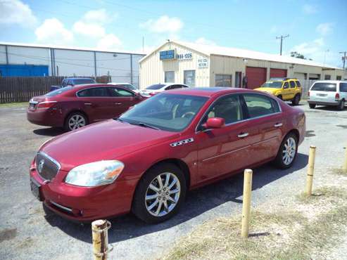 2008 Buick Lucerne CXS sunroof leather Extra Clean for sale in Corpus Christi, TX