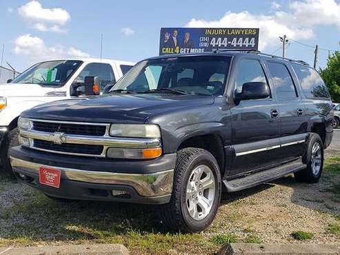 2003 Chevrolet Suburban 1500 LT - - by dealer for sale in Fenton, MO