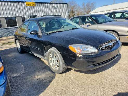 2004 Ford Taurus - - by dealer - vehicle automotive sale for sale in Monroe City, Mo, MO