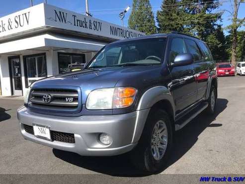 2004 Toyota Sequoia 4X4 SR5 3ROW Seat Leather Clean Carfax Local SU for sale in Milwaukee, OR