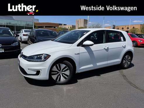 2017 Volkswagen VW e-Golf Se - - by dealer - vehicle for sale in St Louis Park, MN
