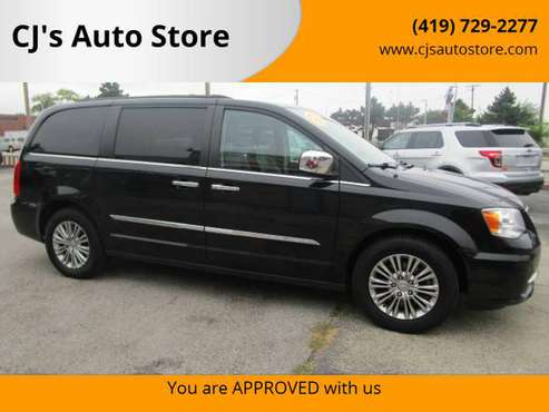 2016 CHRYSLER TOWN AND COUNTRY TOURING-L - cars & trucks - by dealer... for sale in Toledo, OH