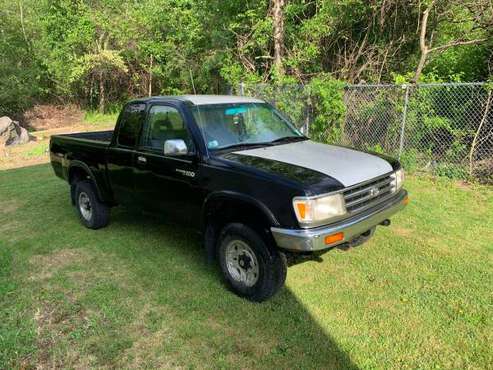 1997 Toyota Truck 4x4 - cars & trucks - by owner - vehicle... for sale in Torrington, CT