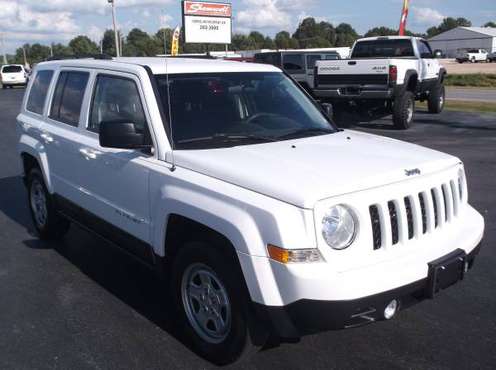 2015 JEEP PATRIOT SPORT 4WD for sale in RED BUD, IL, MO