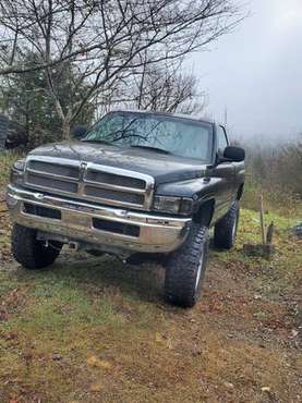 2000 dodge ram 1500 4x4 for sale in Marshall, NC