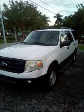 2014 Ford Expedition - cars & trucks - by dealer - vehicle... for sale in Fort Lauderdale, FL