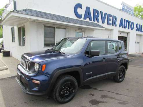2019 Jeep Renegade Sport 4x4 Back up Cam only 1K Miles! Warranty for sale in Minneapolis, MN
