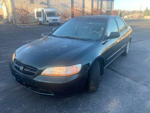 Honda Accord ULX 2000 215k - cars & trucks - by owner - vehicle... for sale in Knoxville, TN