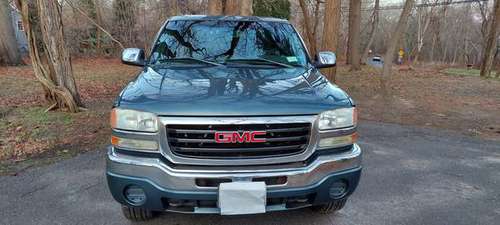 2006 GMC Sierra 4 door, 4 wheel drive, low miles - cars & trucks -... for sale in Moriches, NY